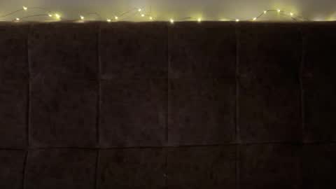 Stia online show from 10/21/25, 06:14