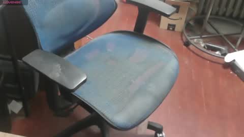 woodworker6473 online show from 09/30/25, 01:10