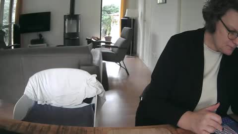 woodwurm and Snoeske online show from 01/08/25, 12:26