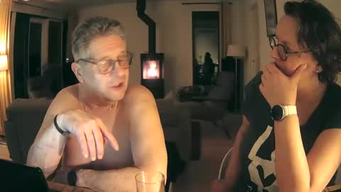 woodwurm and Snoeske online show from 01/30/25, 05:39