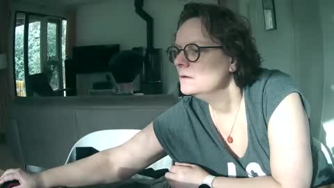 woodwurm and Snoeske online show from 01/31/25, 10:52