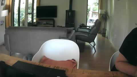 woodwurm and Snoeske online show from 05/16/26, 06:32