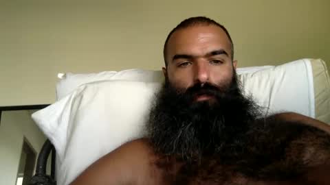 woof_wolf37 online show from 09/17/25, 02:52