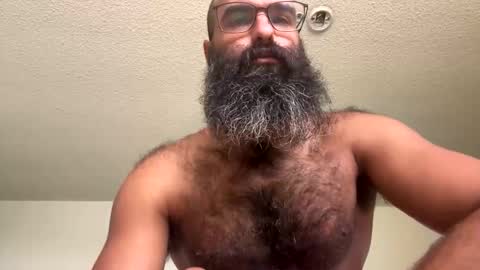 Snapshot of woof_wolf37 chatting on 11/05/25, 05:35 woof_wolf37 online show from 11/05/25, 05:35