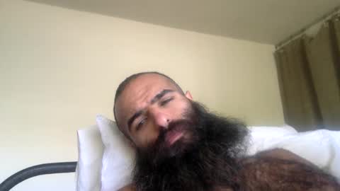 Snapshot of woof_wolf37 chatting on 04/24/26, 05:04 woof_wolf37 online show from 04/24/26, 05:04