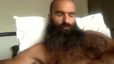 Snapshot of woof_wolf37 chatting on 05/02/26, 03:28 woof_wolf37 online show from 05/02/26, 03:28