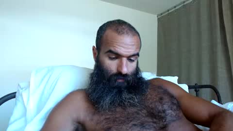 Snapshot of woof_wolf37 chatting on 07/06/26, 05:26 woof_wolf37 online show from 07/06/26, 05:26