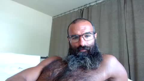 Snapshot of woof_wolf37 chatting on 07/10/26, 03:36 woof_wolf37 online show from 07/10/26, 03:36