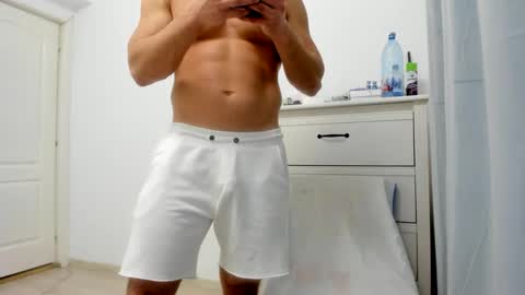 Wolfie online show from 01/08/25, 04:44