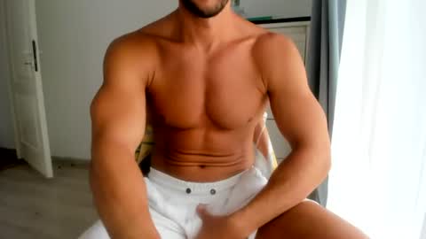 Wolfie online show from 07/12/26, 06:48