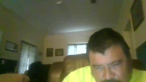 Snapshot of woperator3 chatting on 12/01/24, 10:21 woperator3 online show from 12/01/24, 10:21