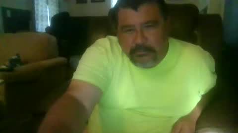 Snapshot of woperator3 chatting on 12/02/24, 09:28 woperator3 online show from 12/02/24, 09:28