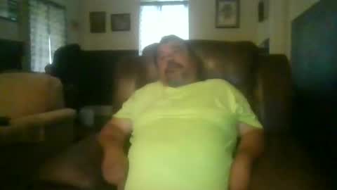 Snapshot of woperator3 chatting on 12/04/24, 07:56 woperator3 online show from 12/04/24, 07:56