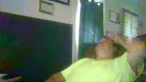 Snapshot of woperator3 chatting on 12/07/24, 07:21 woperator3 online show from 12/07/24, 07:21