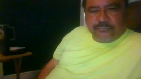 Snapshot of woperator3 chatting on 12/14/24, 07:46 woperator3 online show from 12/14/24, 07:46