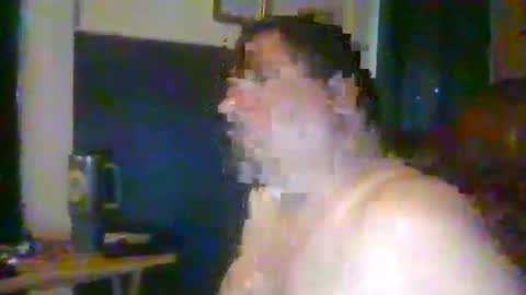 Snapshot of woperator3 chatting on 12/14/24, 10:50 woperator3 online show from 12/14/24, 10:50