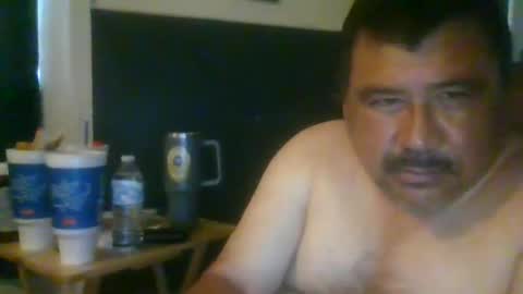 Snapshot of woperator3 chatting on 12/15/24, 10:04 woperator3 online show from 12/15/24, 10:04