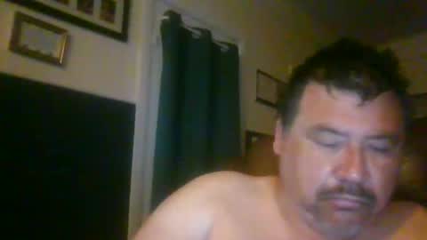 Snapshot of woperator3 chatting on 12/17/24, 11:49 woperator3 online show from 12/17/24, 11:49