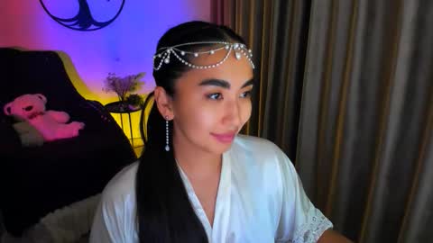 dudetta Kim online show from 11/23/25, 08:19