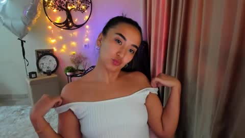 dudetta Kim online show from 05/16/26, 10:36