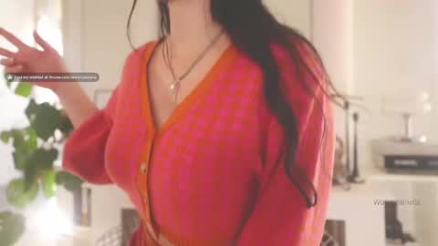 Snapshot of worshipbrielle chatting on 02/10/25, 11:23 Brielle online show from 02/10/25, 11:23