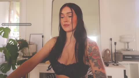 Snapshot of worshipbrielle chatting on 03/09/25, 10:19 Brielle online show from 03/09/25, 10:19