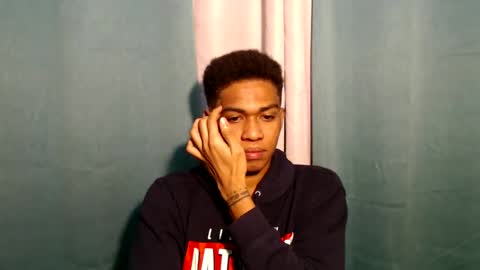 Snapshot of worshipmycockxxx chatting on 01/14/25, 01:26 Josh This is my new account now  online show from 01/14/25, 01:26