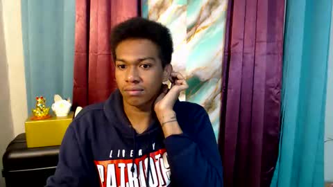 Snapshot of worshipmycockxxx chatting on 10/10/25, 09:25 Josh This is my new account now  online show from 10/10/25, 09:25