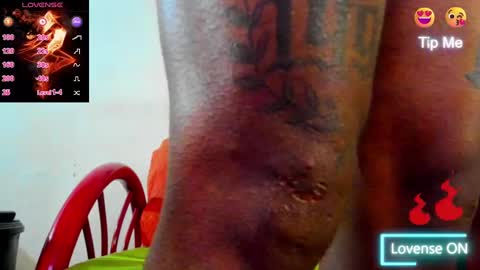 Snapshot of wotton_17 chatting on 11/20/25, 12:44 Cristofer online show from 11/20/25, 12:44