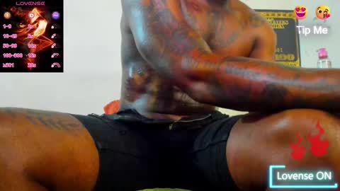 Snapshot of wotton_17 chatting on 12/04/25, 03:49 Cristofer online show from 12/04/25, 03:49