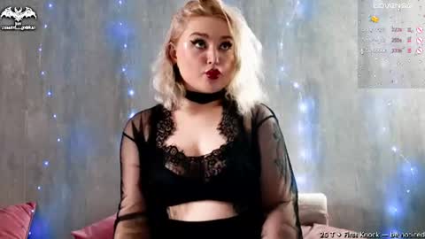 Goddess Sophy online show from 06/17/26, 03:02