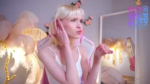 wow_angel online show from 06/20/26, 05:32