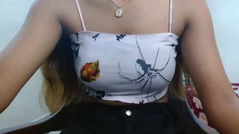 Snapshot of wow_anjle chatting on 07/22/26, 01:14 wow_anjle online show from 07/22/26, 01:14