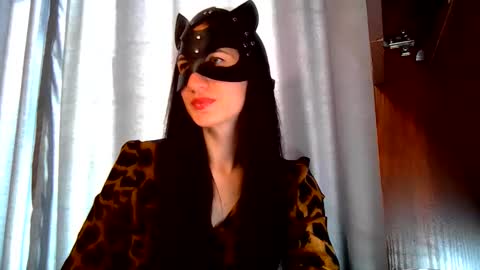 wow_dream_girl_ online show from 09/17/25, 07:21