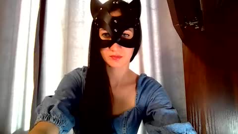 wow_dream_girl_ online show from 09/27/25, 07:24