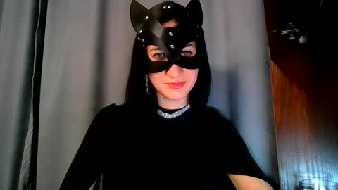 wow_dream_girl_ online show from 10/15/25, 05:13