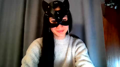 wow_dream_girl_ online show from 10/20/25, 05:02