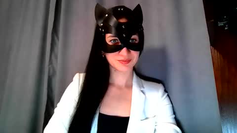 wow_dream_girl_ online show from 12/14/25, 05:51