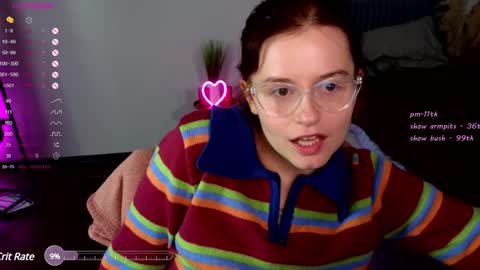 Snapshot of wow_luvng chatting on 12/25/24, 05:47 Rebecy online show from 12/25/24, 05:47