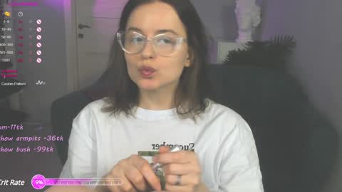Snapshot of wow_luvng chatting on 12/29/24, 02:42 Rebecy online show from 12/29/24, 02:42