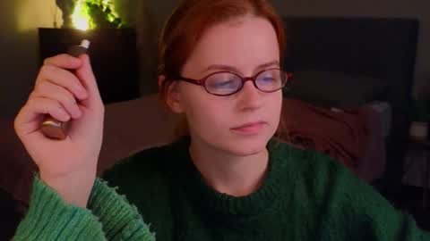 Snapshot of wow_luvng chatting on 09/13/25, 01:55 Rebecy online show from 09/13/25, 01:55