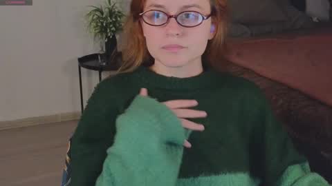 Rebecy online show from 10/12/25, 02:16