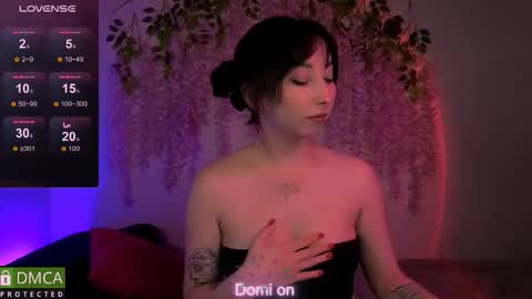 Sue online show from 10/28/25, 07:34