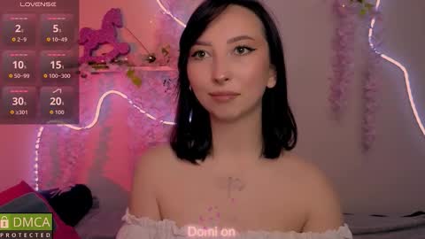 Snapshot of wow_sue chatting on 02/26/26, 04:00 Sue online show from 02/26/26, 04:00
