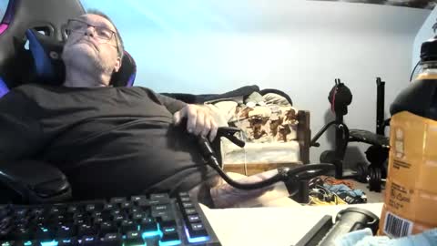 wowsers2022 online show from 09/27/25, 04:45