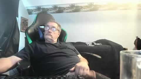 wowsers2022 online show from 10/11/25, 03:10