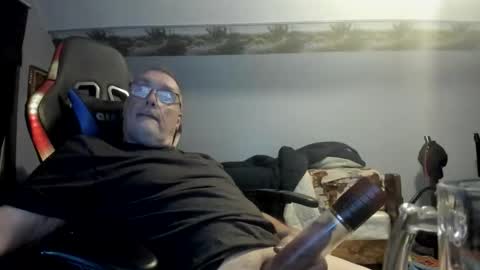 wowsers2022 online show from 10/21/25, 12:00