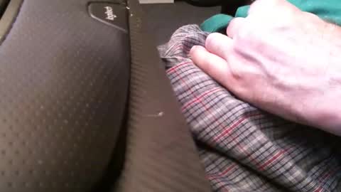 Snapshot of wrangleat0r chatting on 09/23/25, 02:03 wrangleat0r online show from 09/23/25, 02:03