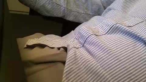 Snapshot of wrangleat0r chatting on 11/05/25, 01:16 wrangleat0r online show from 11/05/25, 01:16