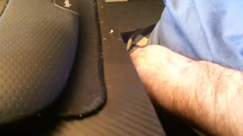 Snapshot of wrangleat0r chatting on 11/18/25, 01:22 wrangleat0r online show from 11/18/25, 01:22